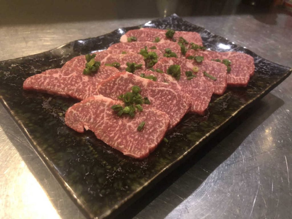 にく肉亭